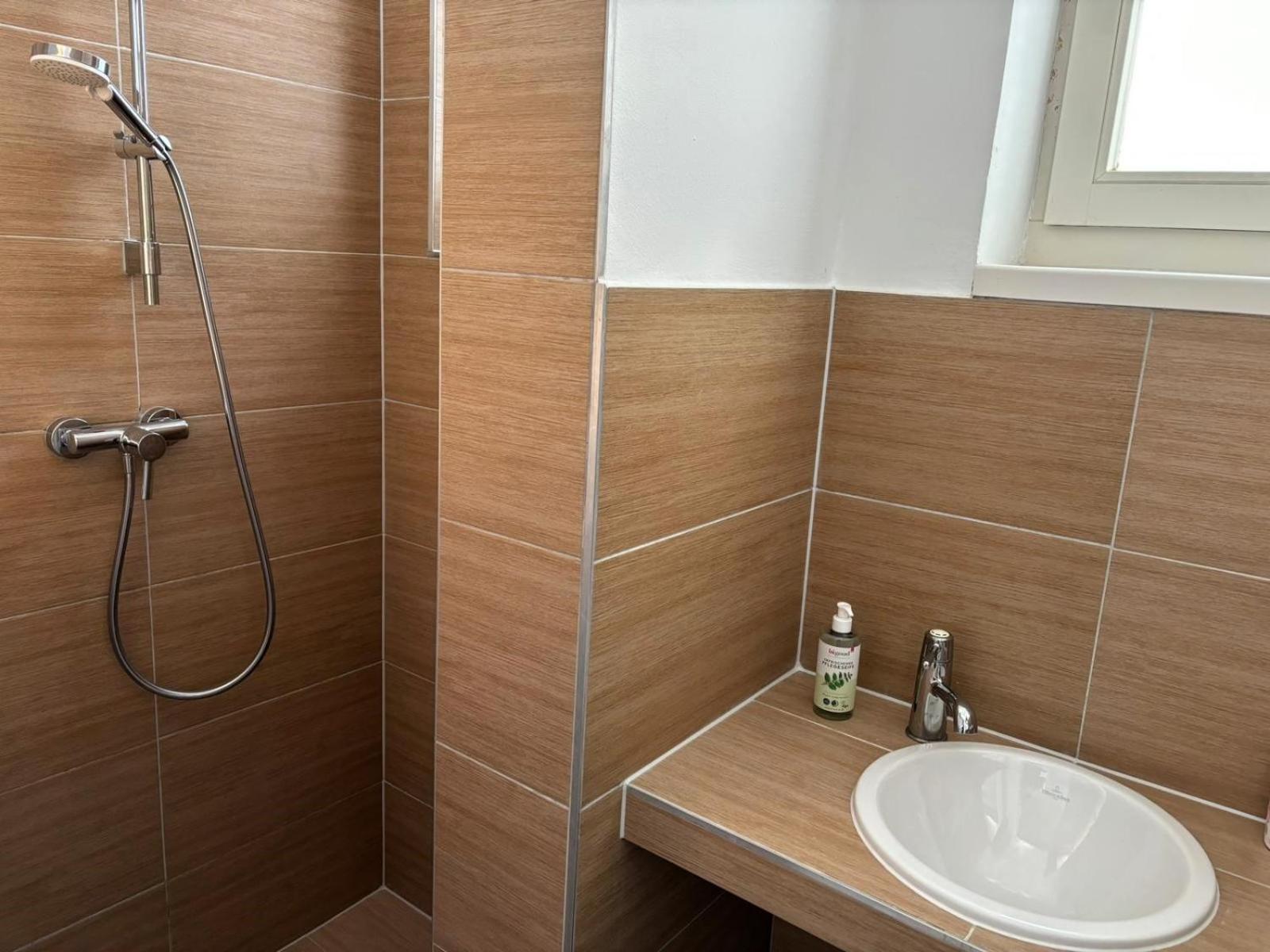 Casa Nostra - Schoene 3-Zimmerwohnung Am Augarten Вена Экстерьер фото